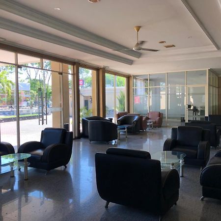 Sedati Hotel Sinar 3 מראה חיצוני תמונה