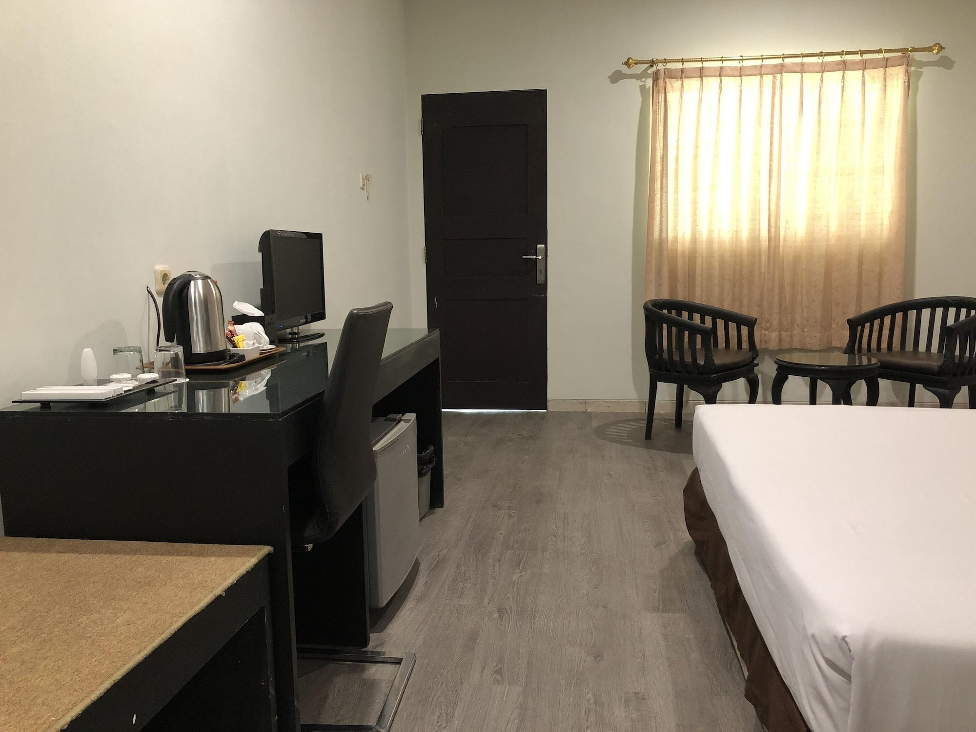 Sedati Hotel Sinar 3 מראה חיצוני תמונה
