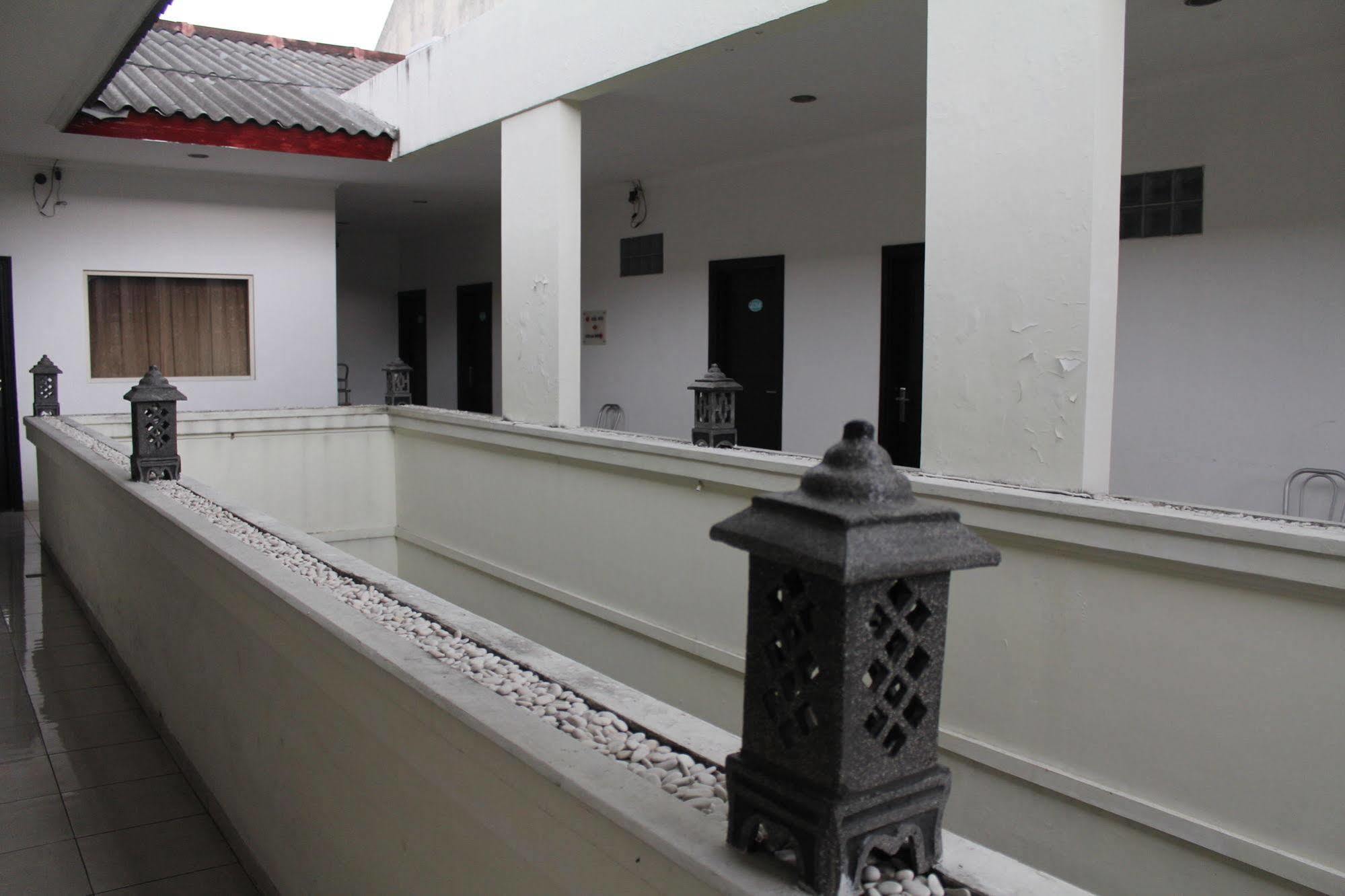 Sedati Hotel Sinar 3 מראה חיצוני תמונה